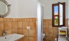 Villa Campidano 8 | Bathroom 1 with shower and bidet Bathroom