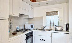 Casa 8 | Fully equipped kitchen with all essential devices Kitchen