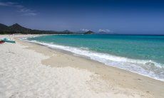 Li Conchi 8 | Sandy beach and clear blue water at the beach of Cala Sinzias Strand Cala Sinzias; Tamatete