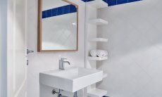 Li Conchi 32 | Bath 3 Bath 3