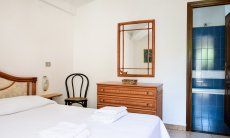 Villa Marco | Bedroom 1 with double sized bad and ensuite bathroom Bedroom 1 with double sized bad and ensuite bathroom