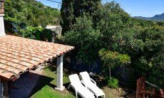Apartment Castededdu 10 | Garden with sunbeds and terrace Garden with sunbeds and terrace