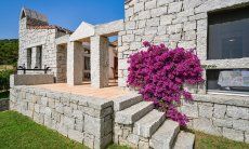 Li Conchi 35 | Granite stairs lead from the garden to the house Stairs to the house