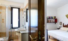 Villa Giangaleazzo | Bathroom 1 with shower Bathroom 1 with shower