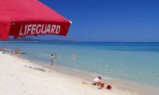 Cala Sinzias Beach with lifeguard for your security