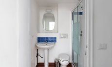 Casa Su Faru 3 | Bath 2 with shower access from the living room Bath with shower Su Faru 3 Pula