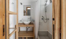 Villetta 3 | Bath with shower Bedroom Bath Villetta 3, Costa Rei