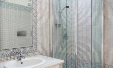 Villa Sandra 43 | Bath 1 with shower House
