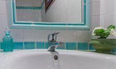 Villa Maestrale | Sink in bath 2 downstairs Villa Maestrale, Cala Ginepro, Olbia
