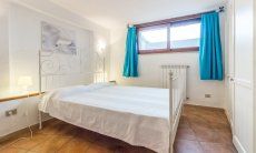Villa Maestrale | Bedroom 2 with double bed downstairs Villa Maestrale, Cala Ginepro, Olbia