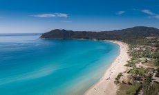 Panoramaview sandy beach