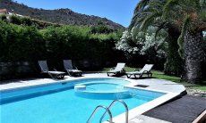 Villa Ulivi 27 | Private pool with garden view V. Ulivi 27