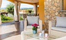 Villa Girasole | Cosy seating lounge on the terrace New Picture