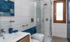 Villa Iris | Each bedroom has a modern new bathroom with shower New Picture