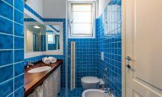 Li Conchi 33 | Bathroom 1 New Picture 2025