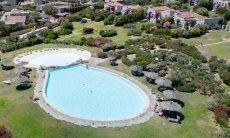 Li Conchi - Pool