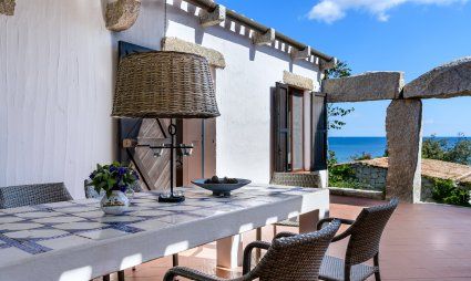 Terrace with table and sea view, Casa 15, Sant Elmo